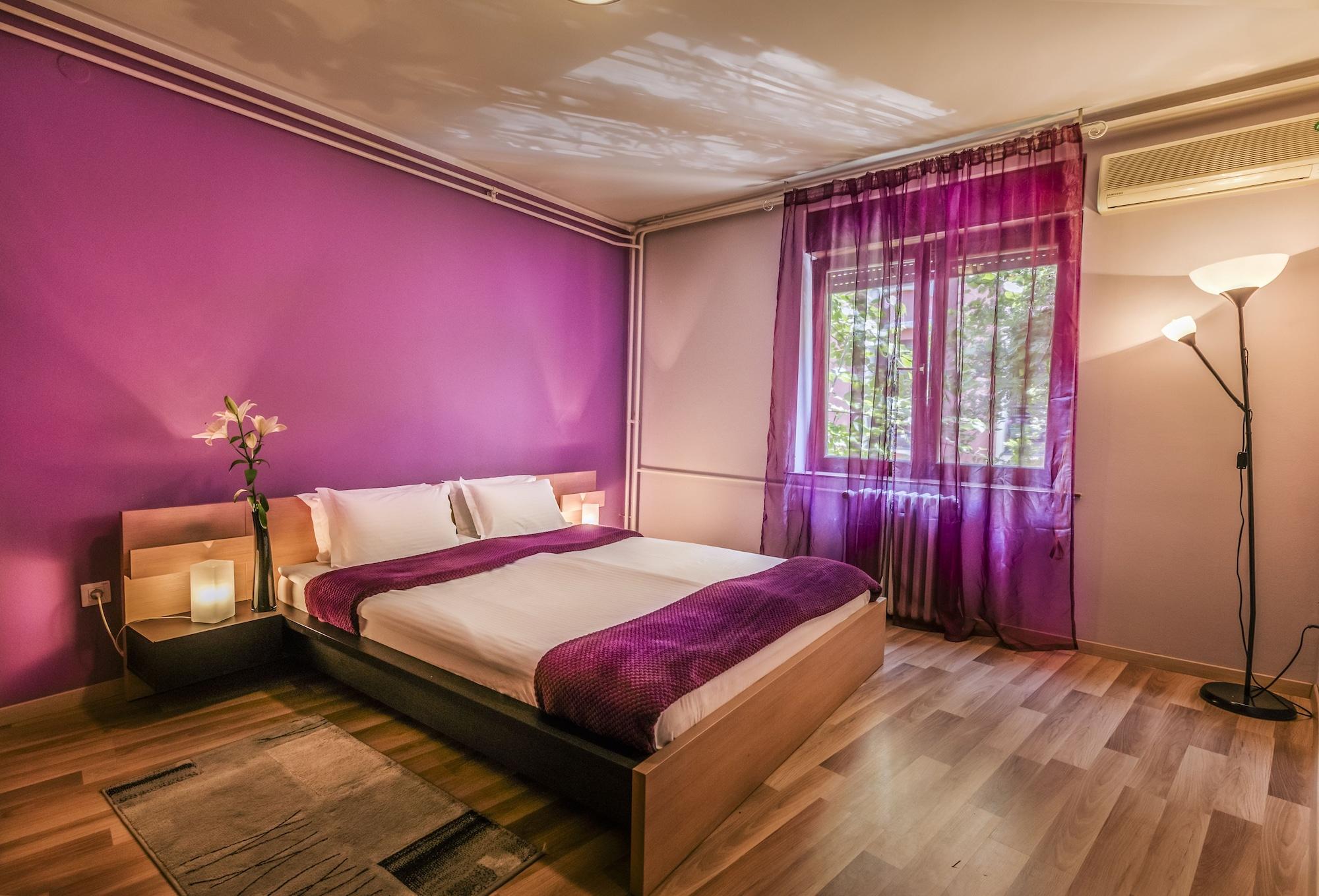 Veliki Garni Hotel Novi Sad Exterior foto